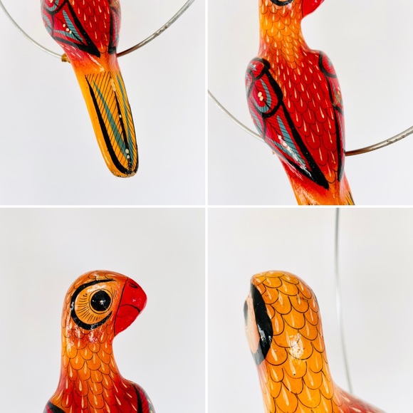 A Set of Decorative Ceramic and Wood Parrots - Picture 8 of 9
